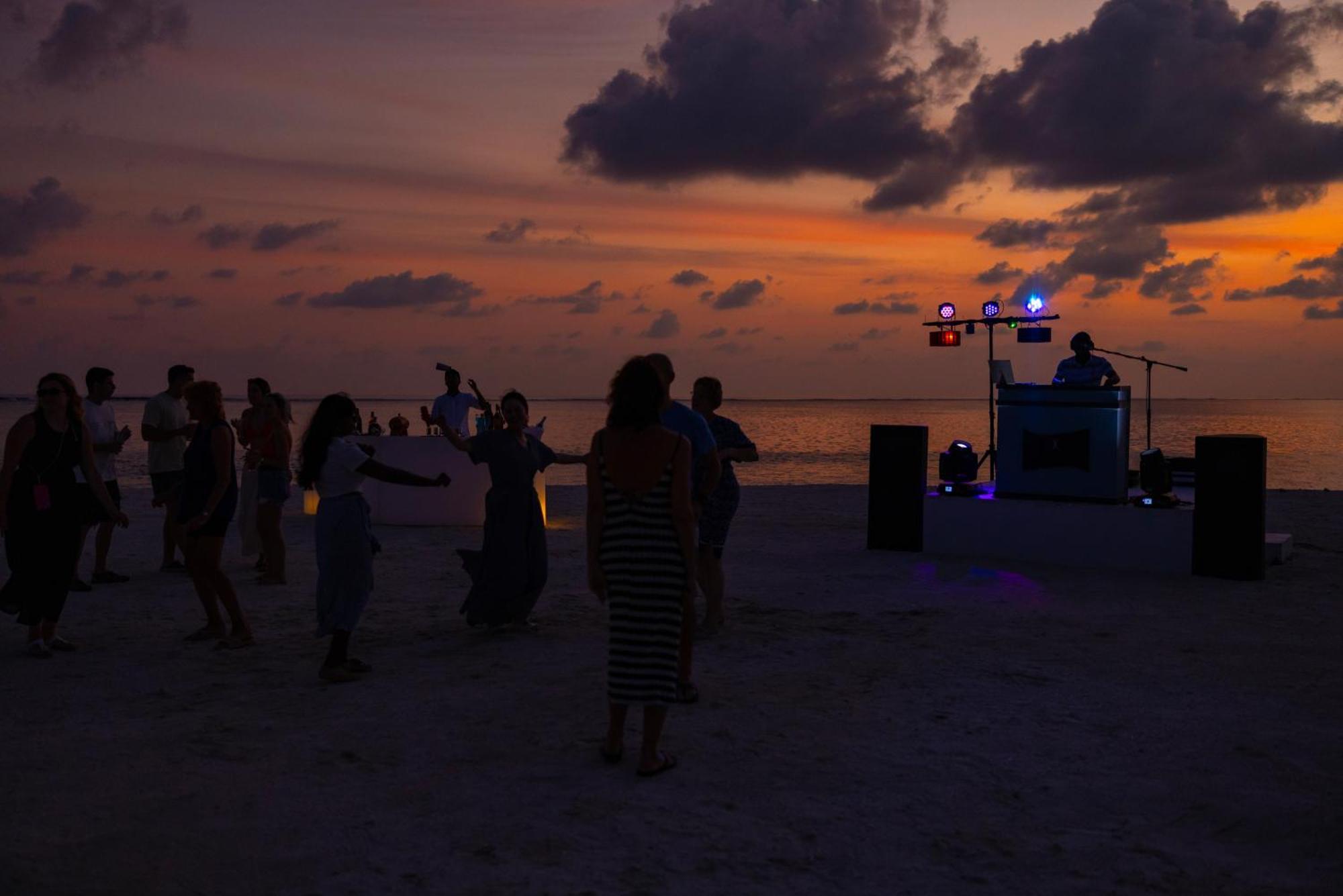Cocoon Maldives Resort