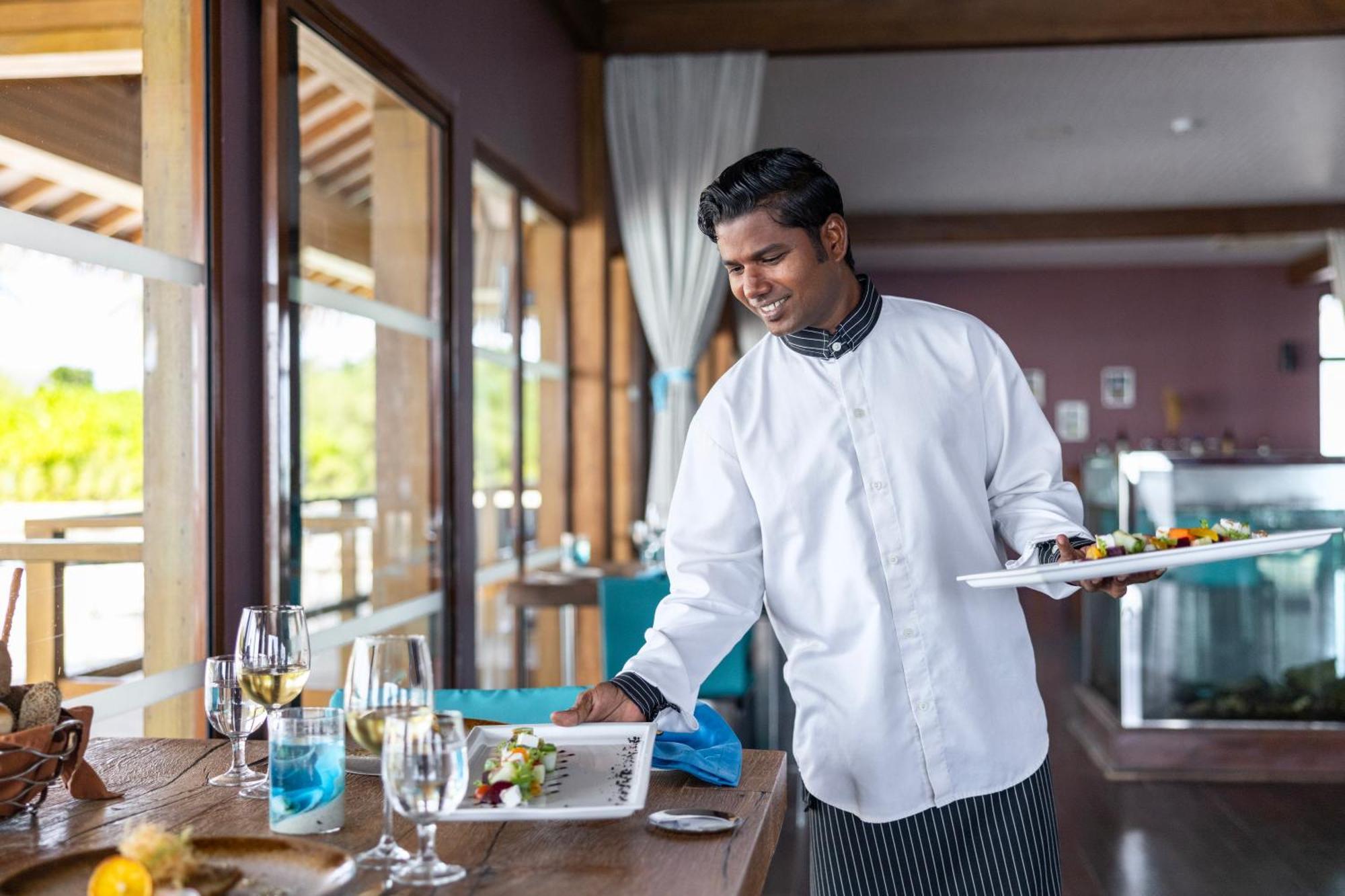 Cocoon Maldives 5*