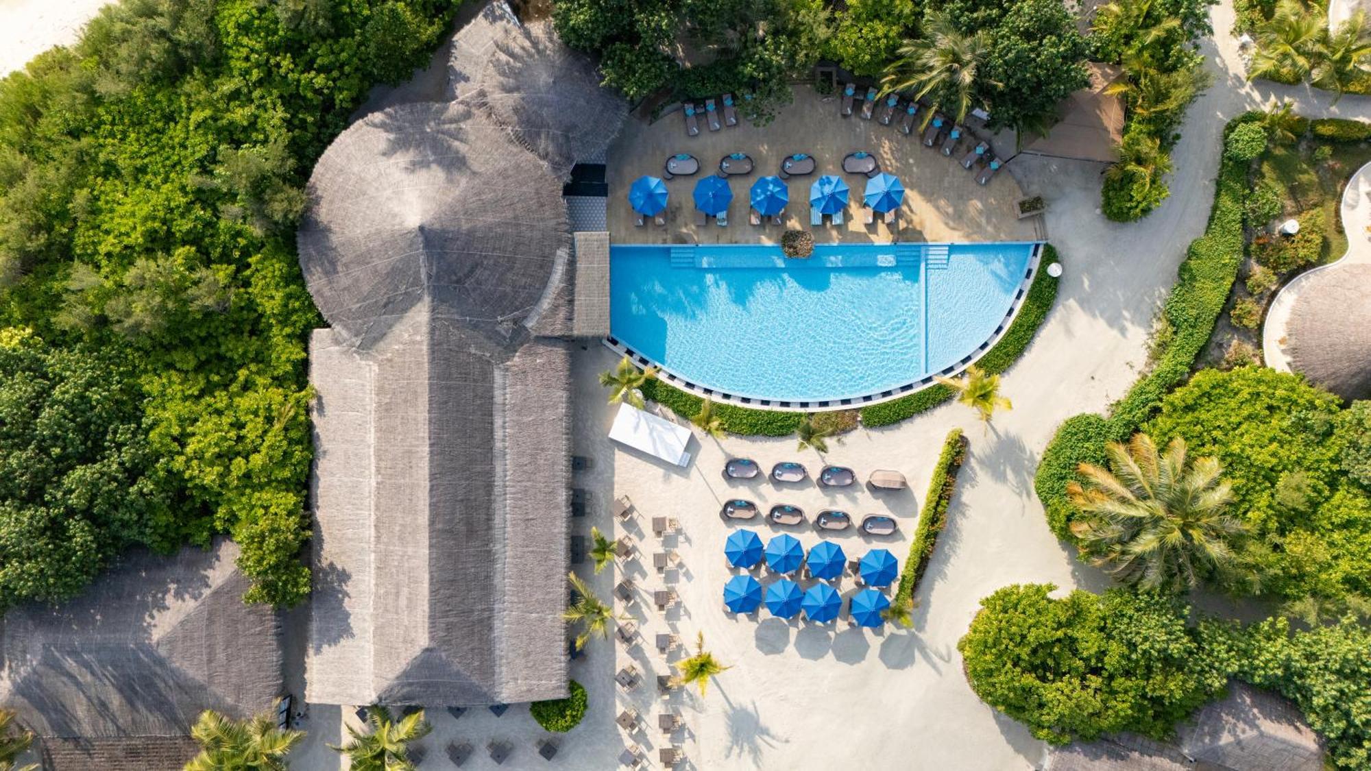 सहारा Cocoon Maldives 5*